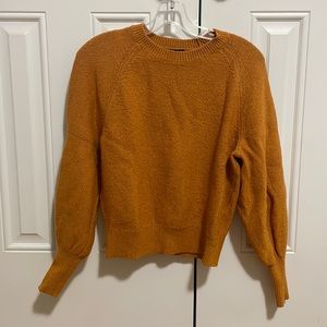 Uniqlo Crew Neck Golden Sweater